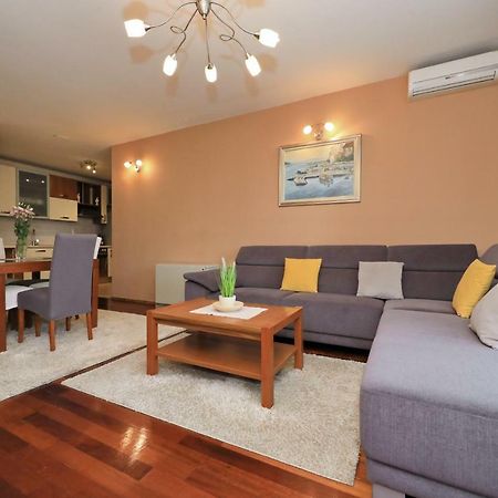 Apartment Toni Zadar Eksteriør billede