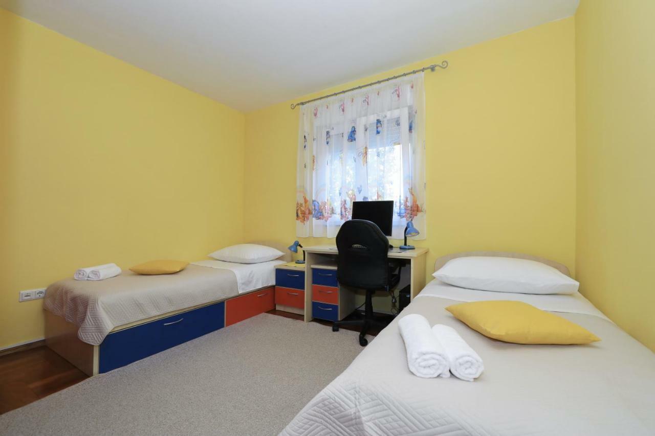 Apartment Toni Zadar Eksteriør billede
